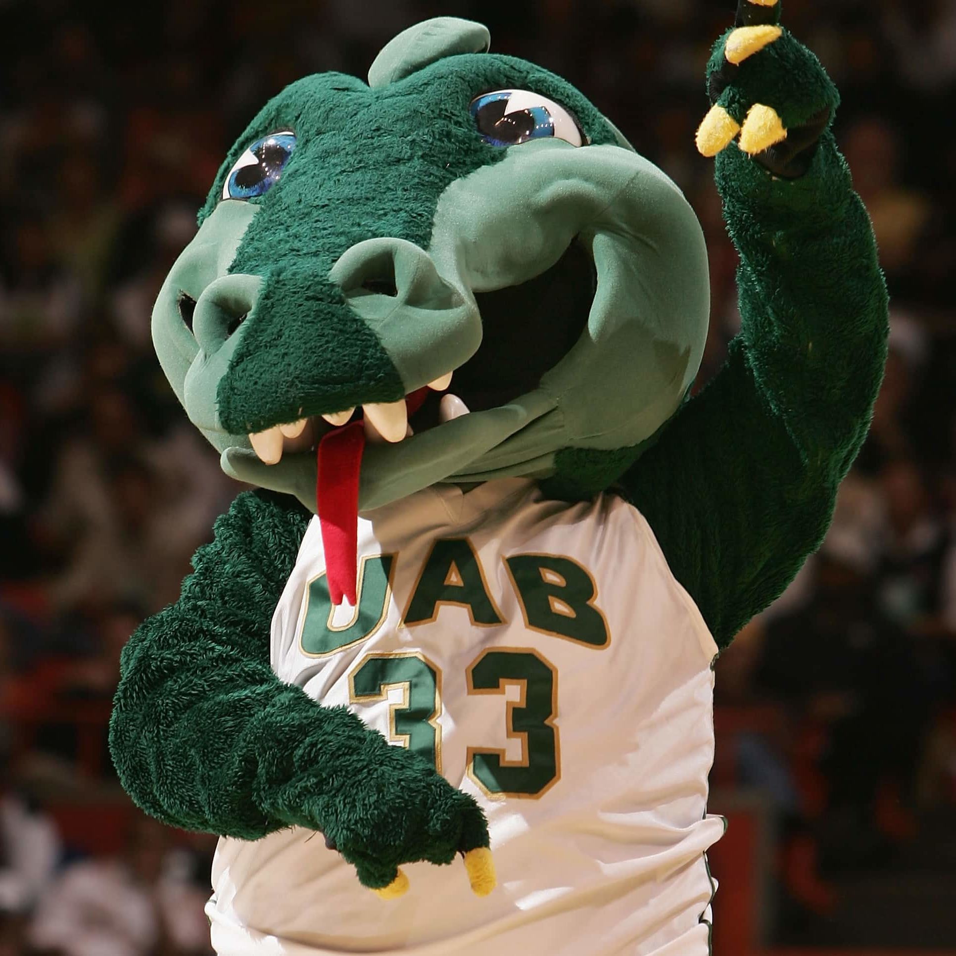 BOISE, ID - MARCH 19: The University of Alabama at Birmingham Blazers mascot performs during a break from the 2005 NCAA division 1 men's basketball championship tournament game against the Arizona Wildcats at Taco Bell Arena on March 19, 2005 in Boise, Idaho.   (Photo by Jonathan Ferrey/Getty Images)